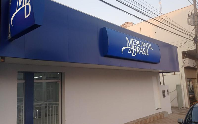 Fachada do Banco Mercantil do Brasil