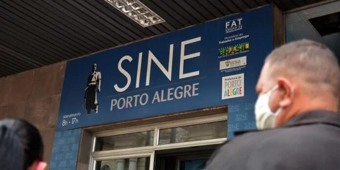 Imagem da fachada do SINE de Porto Alegre