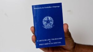 Reforma Trabalhista impulsiona aumento de empregos sem salário garantido