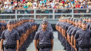 Mulher é dopada e abusada em festa de PMs